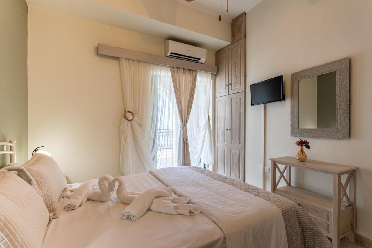 Sophias Apartments Agios Nikolaos (Mani) Exterior photo