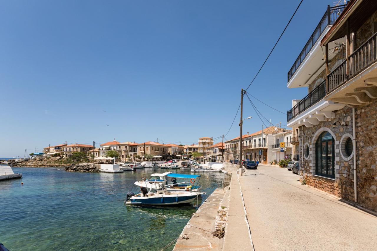 Sophias Apartments Agios Nikolaos (Mani) Exterior photo